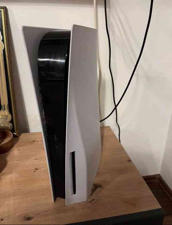 PlayStation 5  - foto 4