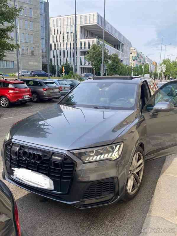 Audi Q7 ,2020 - foto 3