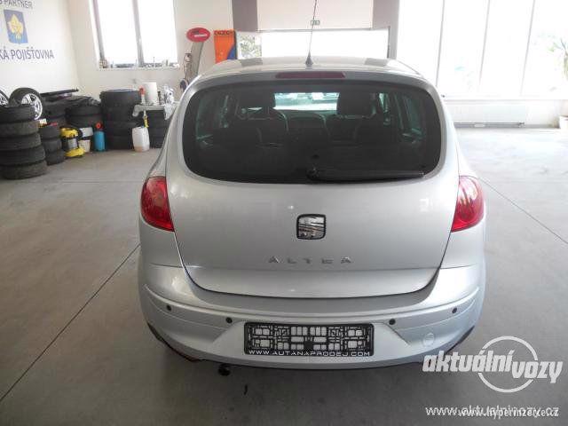 Seat Altea 1.6, benzín, r.v. 2005 - foto 2