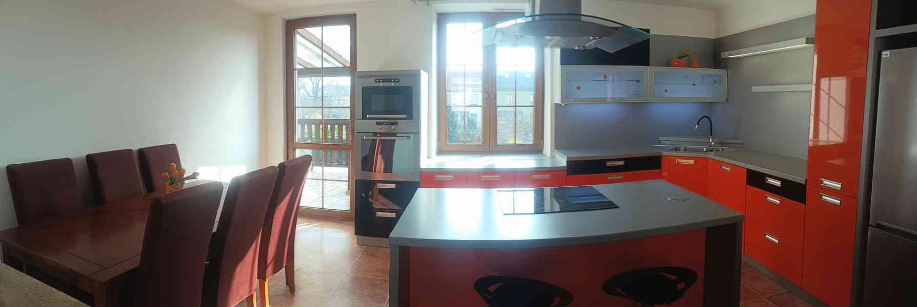 Prodej mezonetového bytu 120m2 s krytou terasou (bez RK) - foto 7