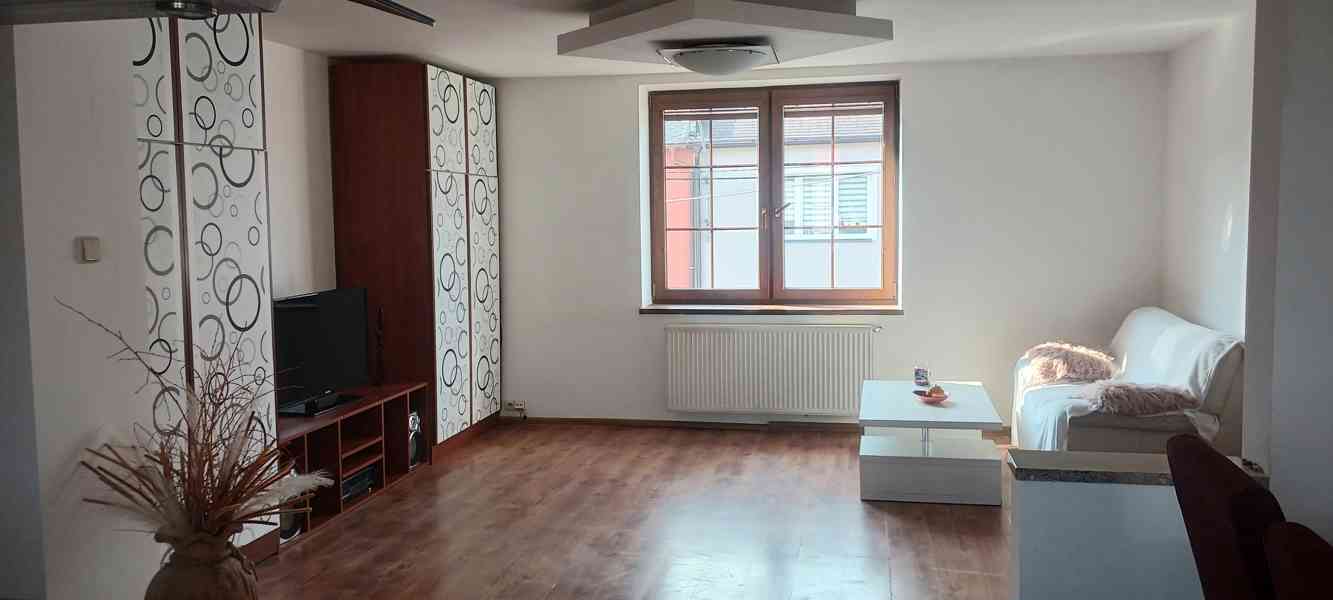 Prodej mezonetového bytu 120m2 s krytou terasou (bez RK) - foto 8