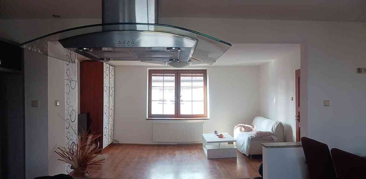 Prodej mezonetového bytu 120m2 s krytou terasou (bez RK) - foto 9