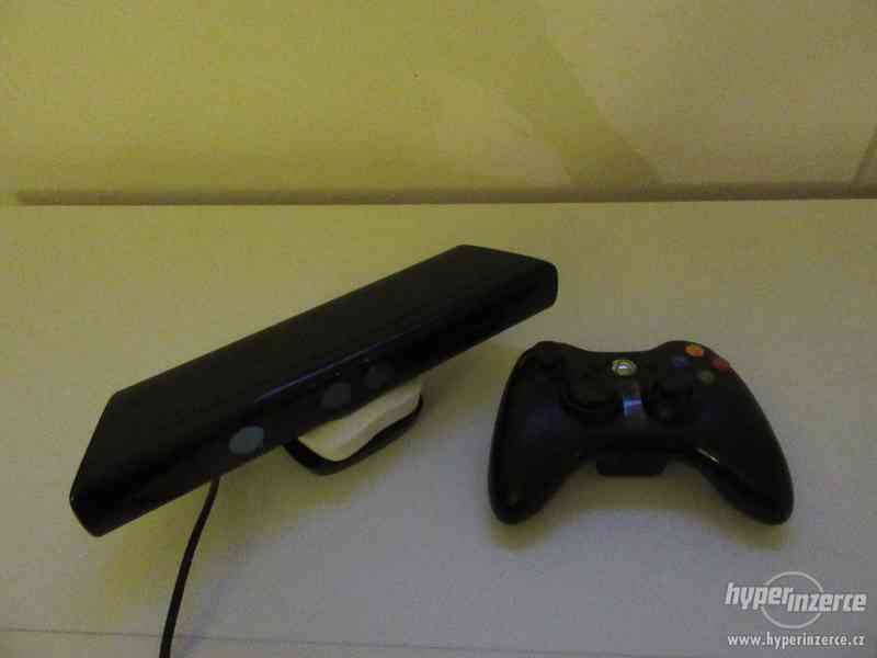 XBOX 360 KINECT + HRY - foto 1
