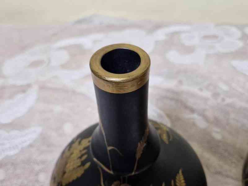 Krásné černé párové Vázy malované zlatem Vážky - foto 7