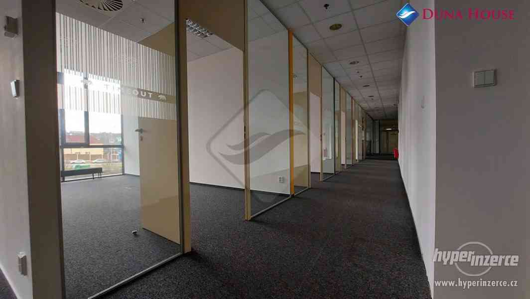 Pronájem kanceláře 750 m? Radlická, Praha 5 - Jinonice - foto 4