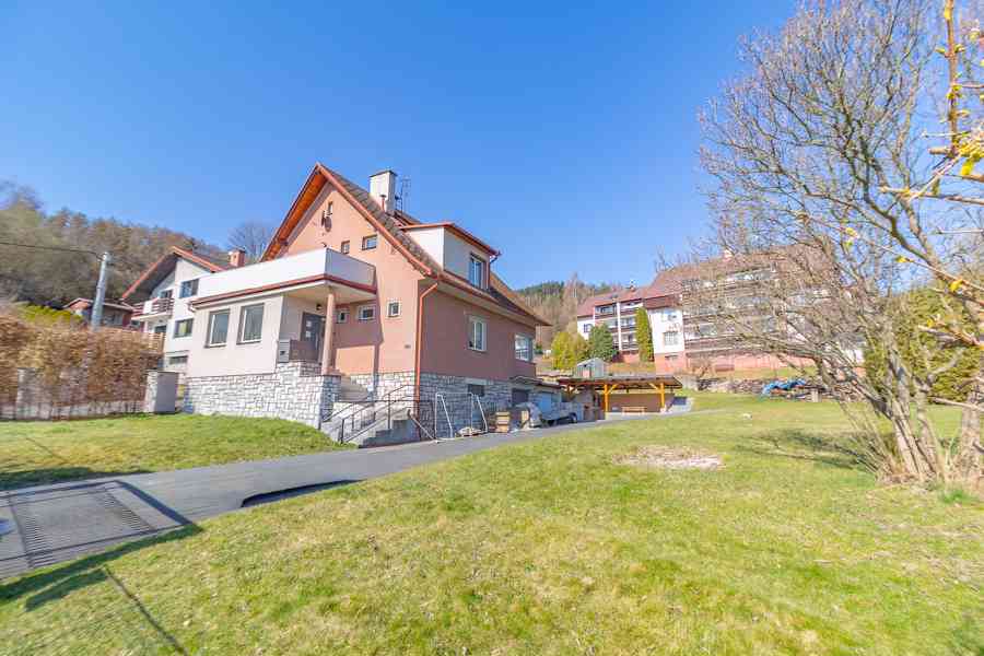 Prodej rodinného domu v zahradě pod lesem, Sušice - foto 2