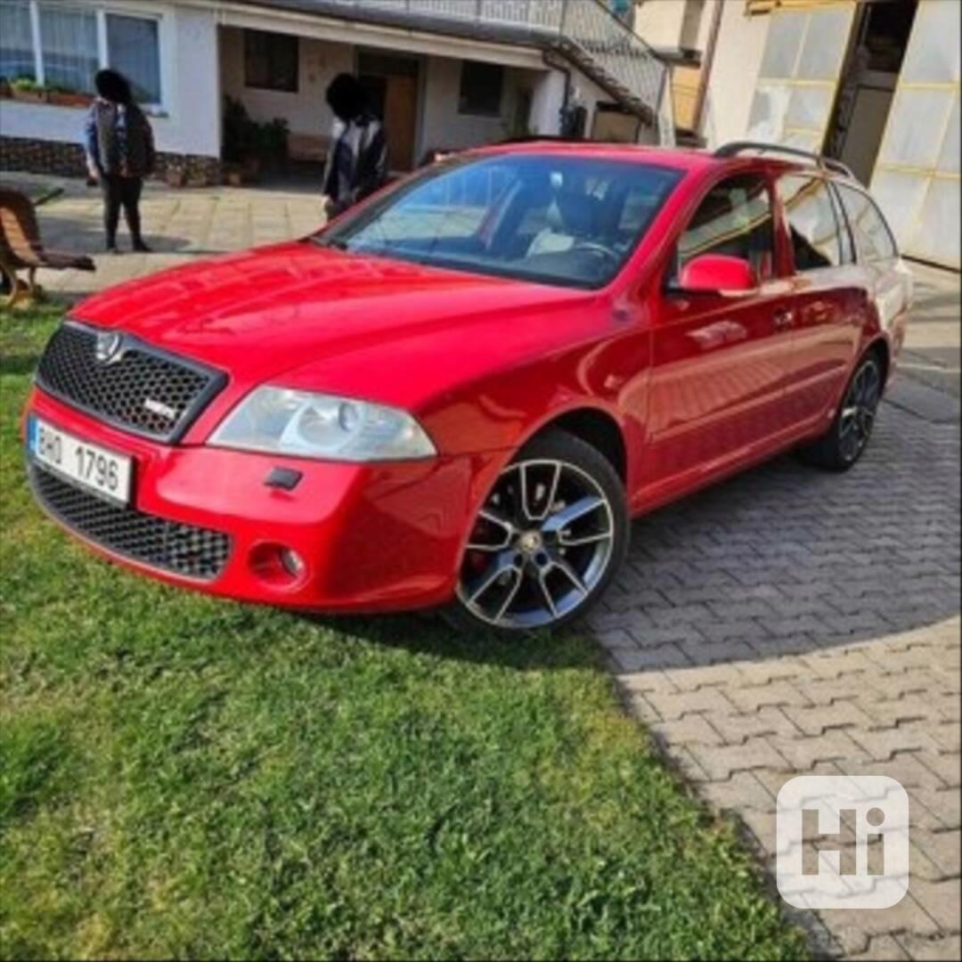 Škoda Octavia 2,0   2 RS kombi - foto 1