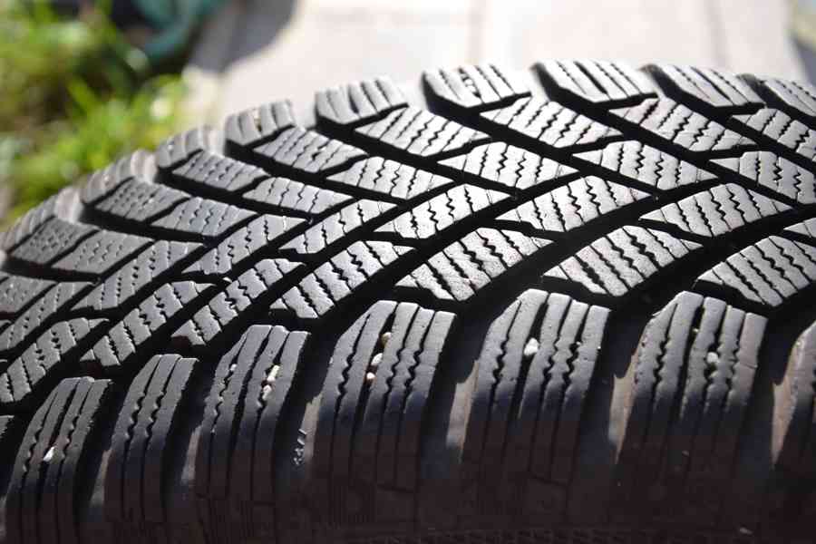 NOVÁ zimní ALU sada Š.Kamiq/Scala+195/60R16 Bridgestone - foto 6