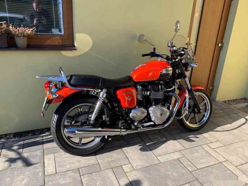 Triumph Bonneville SE - foto 2