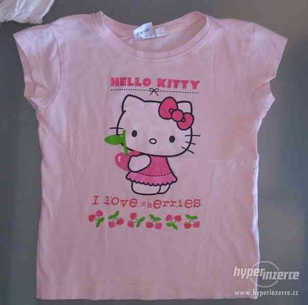 Krásné tričko s Hello Kitty, vel. 128(122) - foto 2