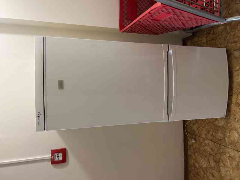 lednice Zanussi ZRB329W - foto 7