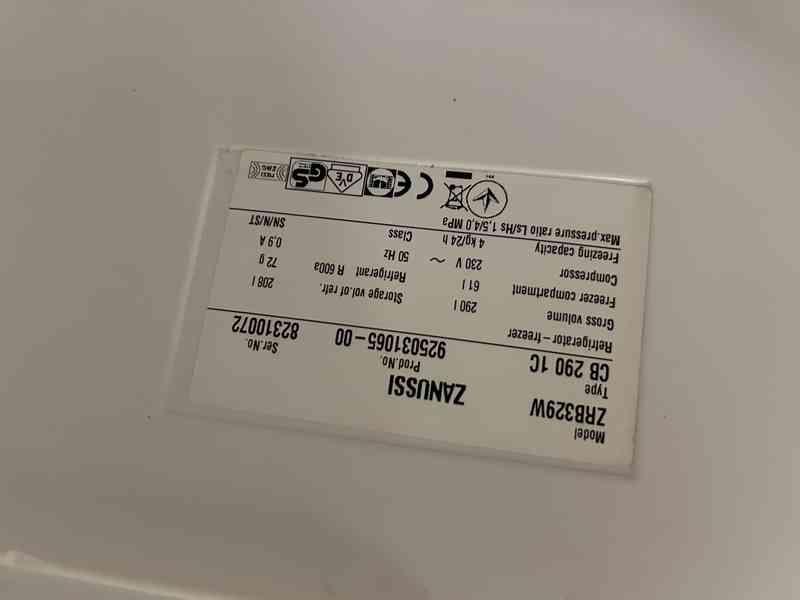 lednice Zanussi ZRB329W - foto 3