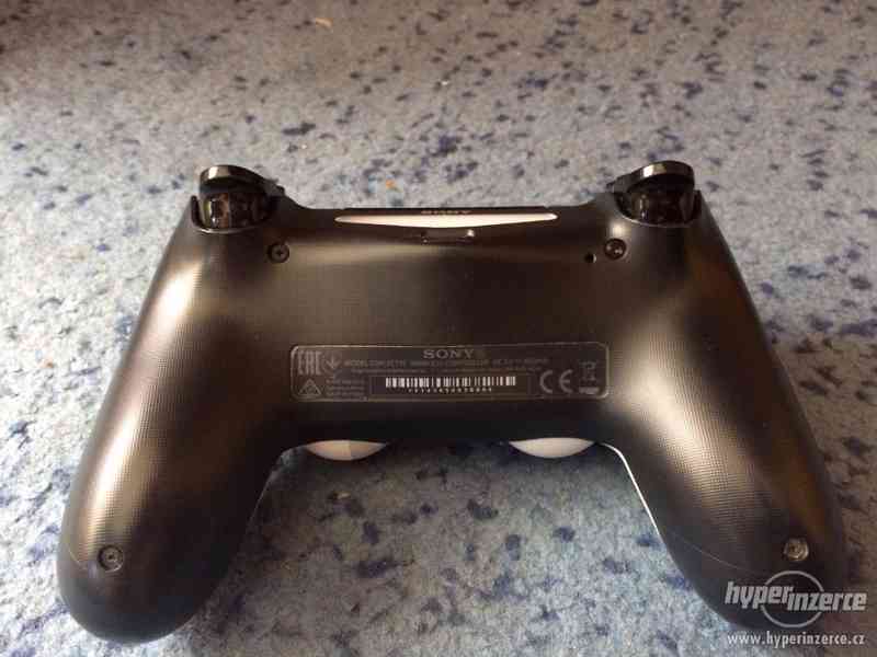 PS4 Ovladač Dualshock 4 Urban - foto 3