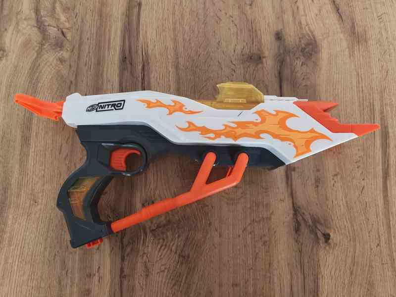 Pušky a pistole NERF A XSHOT - foto 4