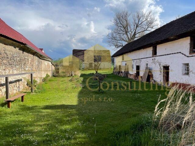 Prodej bývalého hospodářského stavení, pozemky 2.415 m2, obec Heřmaň, okres Písek - foto 3