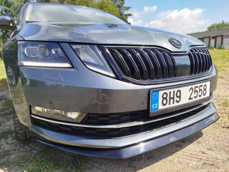 Škoda Octavia 2,0   3 FL L&K 2017 - foto 32