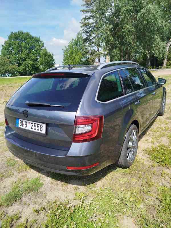 Škoda Octavia 2,0   3 FL L&K 2017 - foto 21