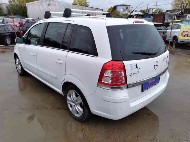 OPEL ZAFIRA 1.7 CDTI 81kW 7 MÍST KLIMA - foto 8