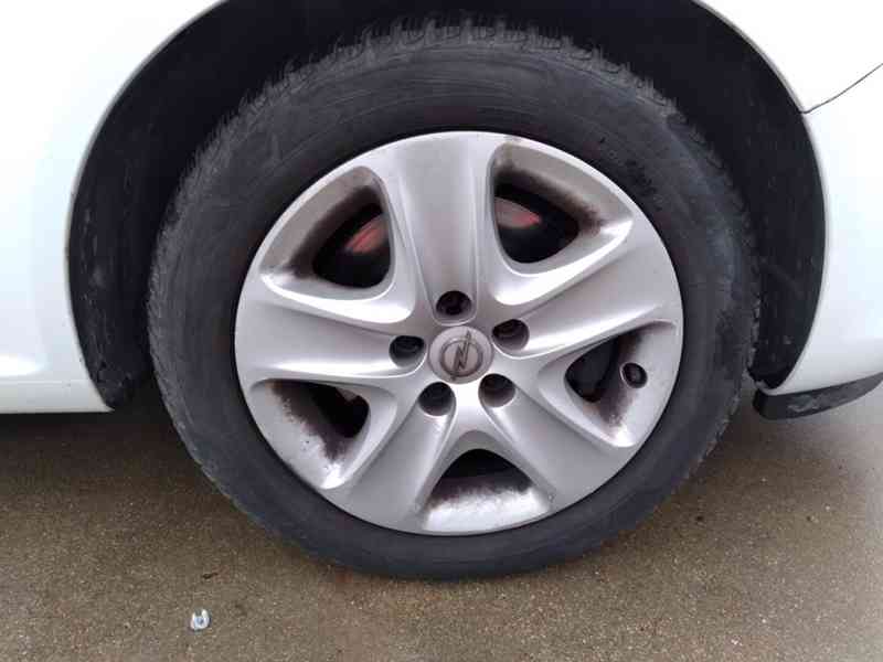 OPEL ZAFIRA 1.7 CDTI 81kW 7 MÍST KLIMA - foto 32