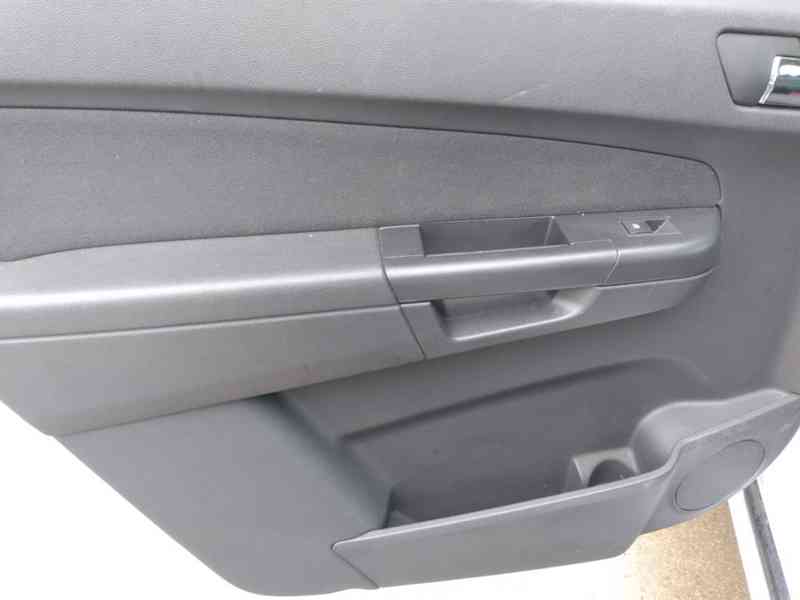 OPEL ZAFIRA 1.7 CDTI 81kW 7 MÍST KLIMA - foto 25