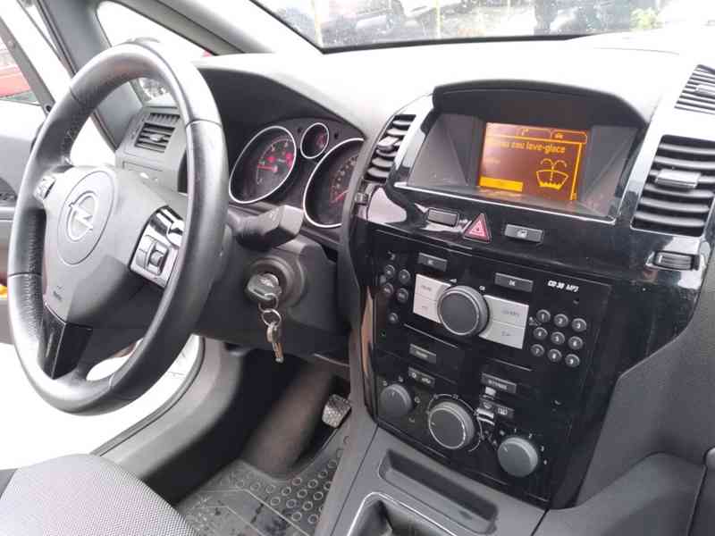 OPEL ZAFIRA 1.7 CDTI 81kW 7 MÍST KLIMA - foto 9