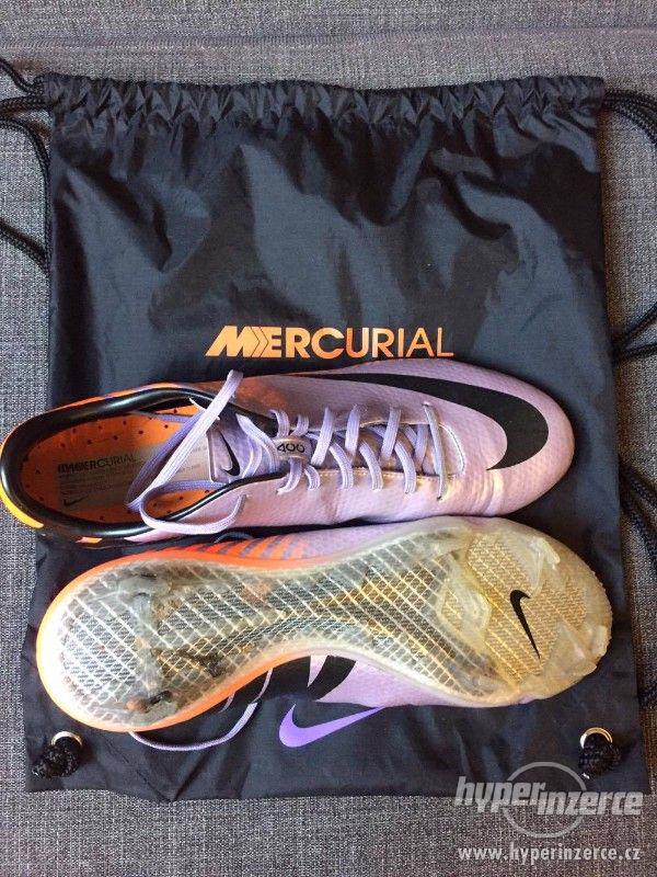 Prodám PRAVÉ kopačky Nike MERCURIAL a TEMPO - foto 1