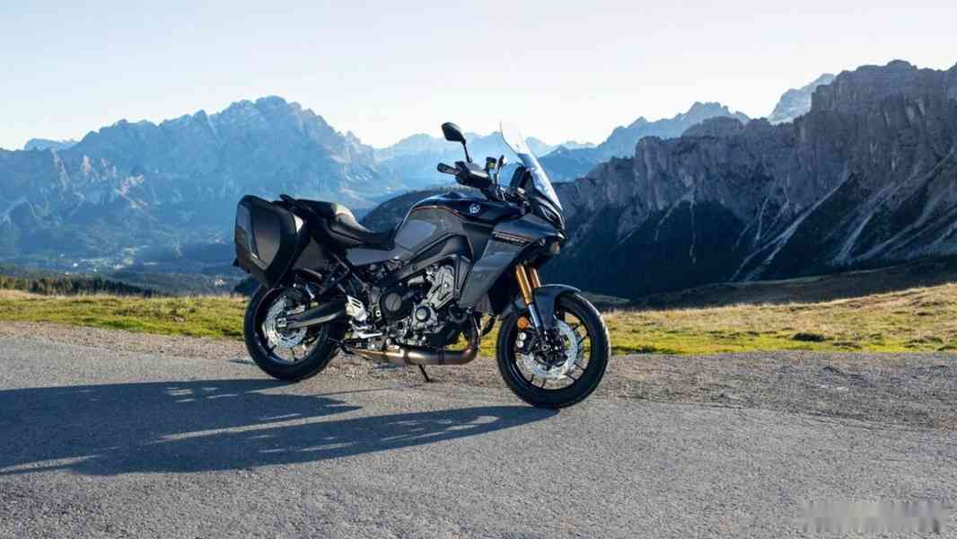 Yamaha Tracer 9 GT+ - Motopůjčovna Go Travel - foto 1