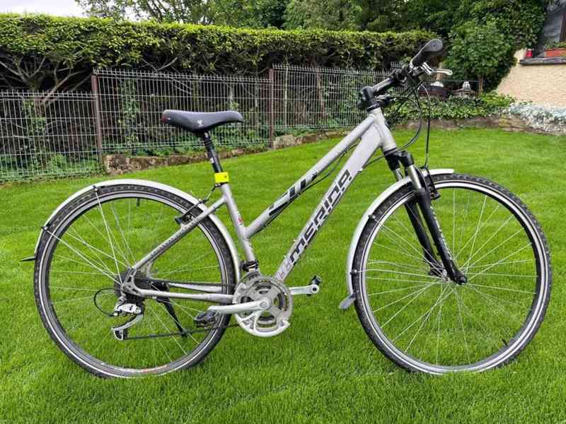 Trekové dámské a pánské kolo Merida - foto 2