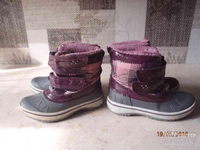 Zimní dětská obuv vel.24 a vel.25 - foto 6