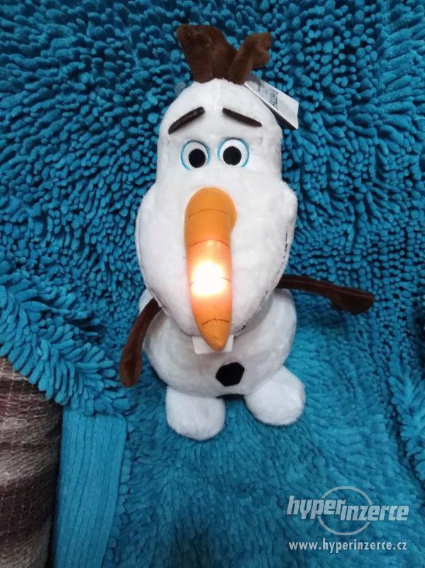 plyšový Olaf Frozen II svítící nos - foto 4