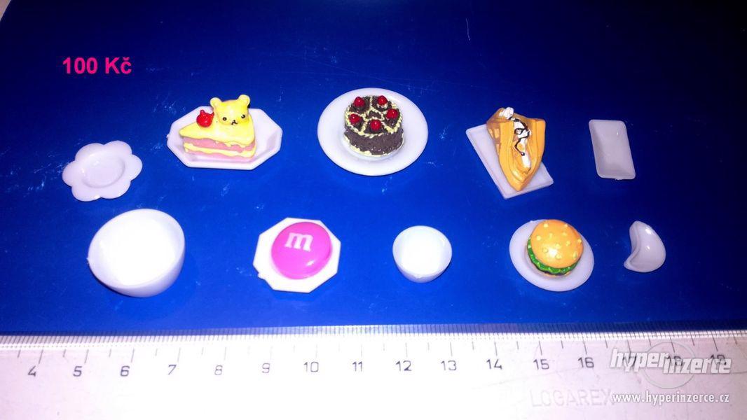 miniaturní nádobí s jídlem - foto 1