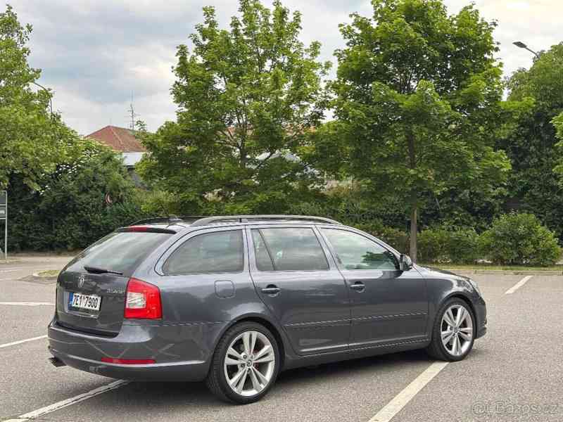 Škoda Octavia 2,0   VRS - foto 8