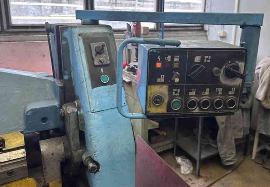 Ohýbačka plechů hydraulická XONM 2000/2 B - foto 4