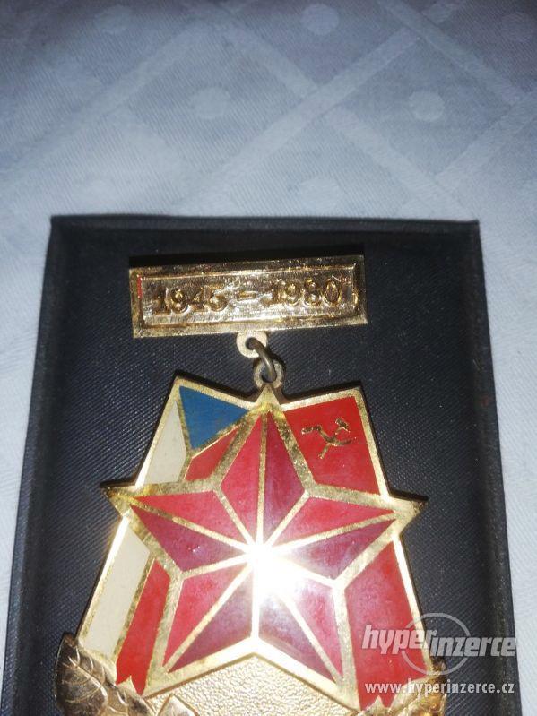 Medaile - 1945 - 1980 - foto 2