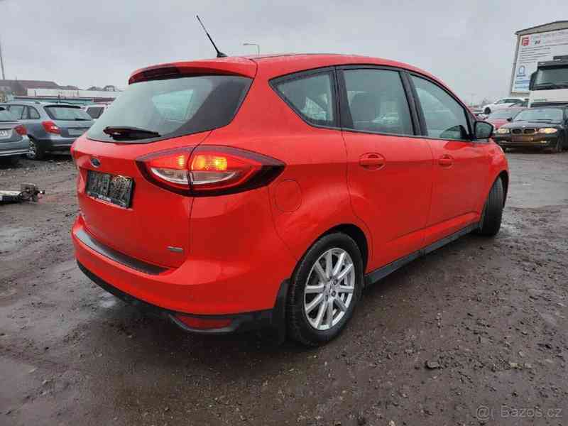 Ford C-MAX 1,0   Ecobost,74kw, rok 2015,nová ST - foto 4