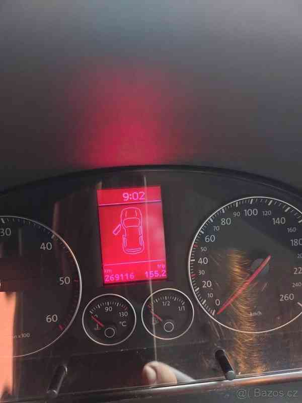 Volkswagen Tiguan 2,0   Sedmimístný +Tažné zařízení - foto 20