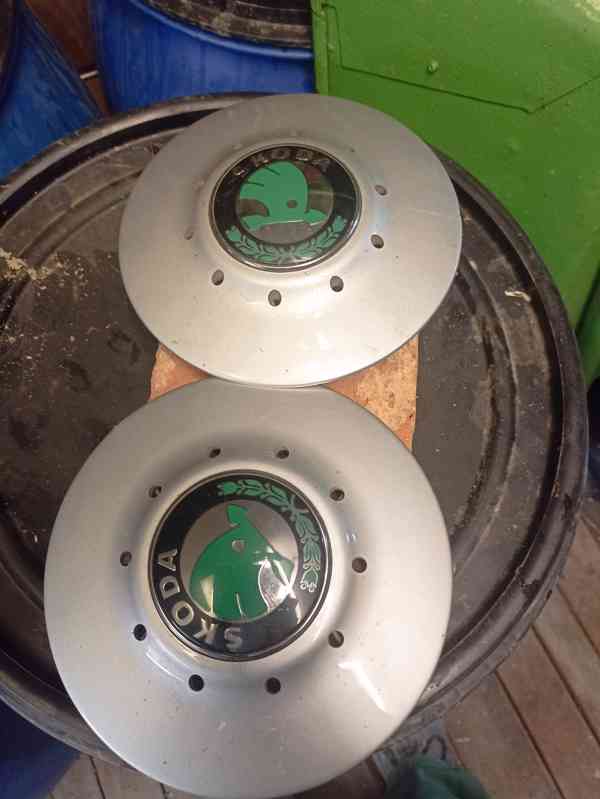 Poklice na kola škoda dle foto - foto 1