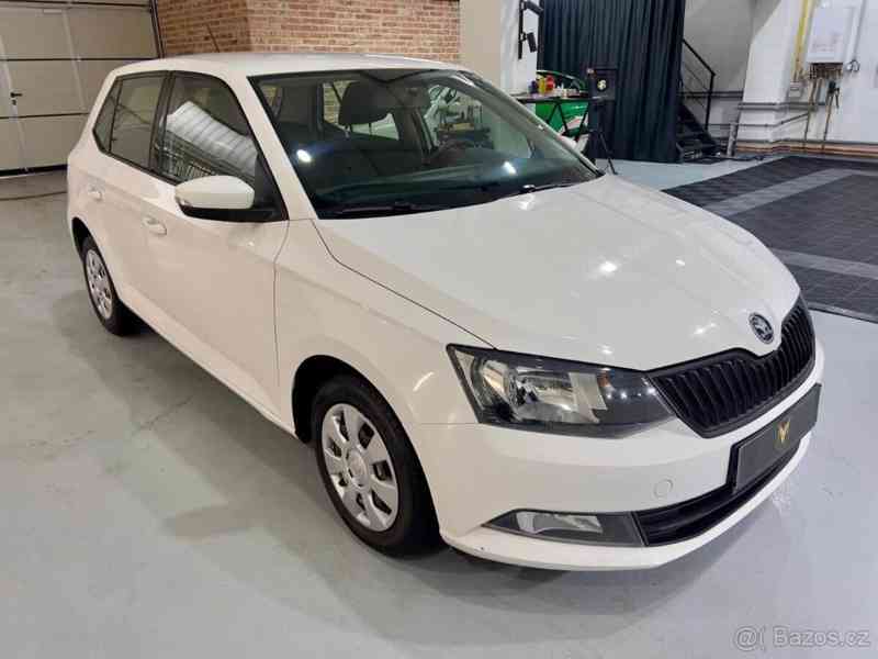 Škoda Fabia 5J - foto 2