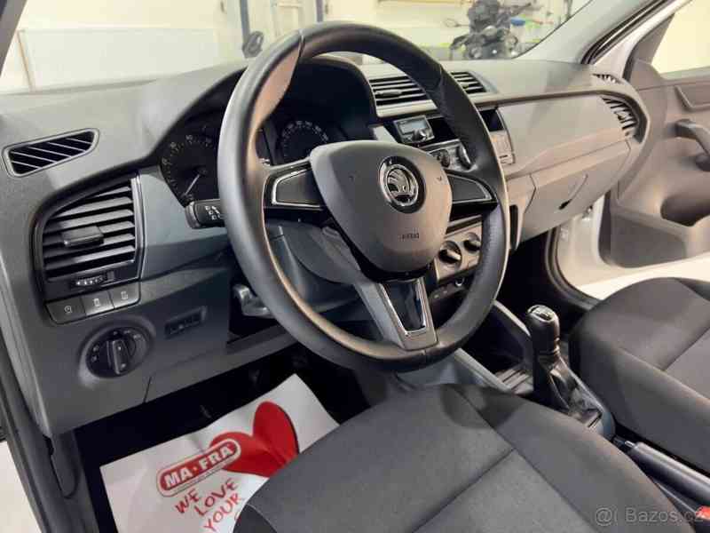 Škoda Fabia 5J - foto 13