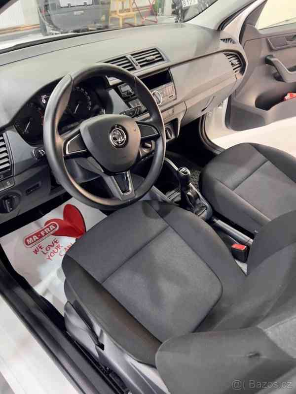 Škoda Fabia 5J - foto 12
