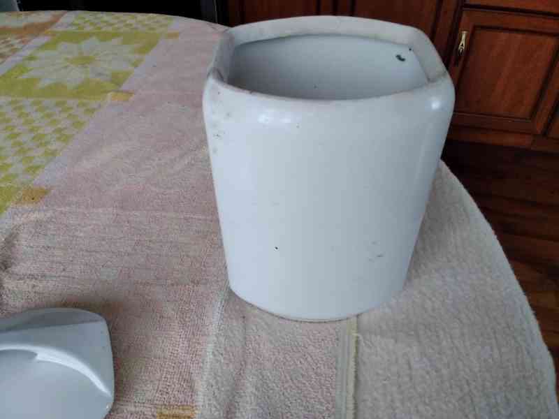 stará porcelánová dóza na kávu - foto 5