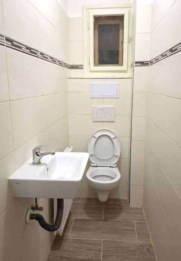 Pronájem bytu 2kk po rekonstrukci v Brně na ulici Podnásepní - foto 13