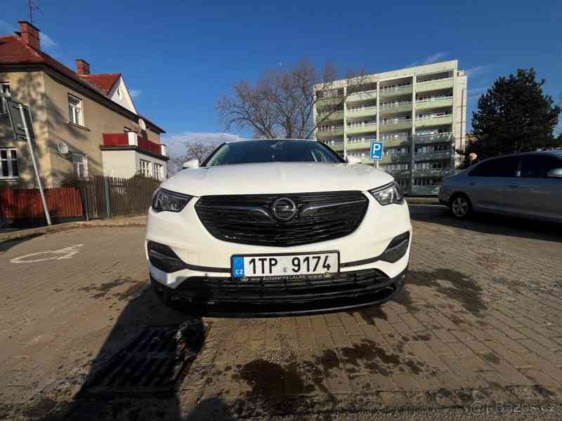 Opel Grandland 1,2   96 kw 130 HP, automatická přev - foto 1