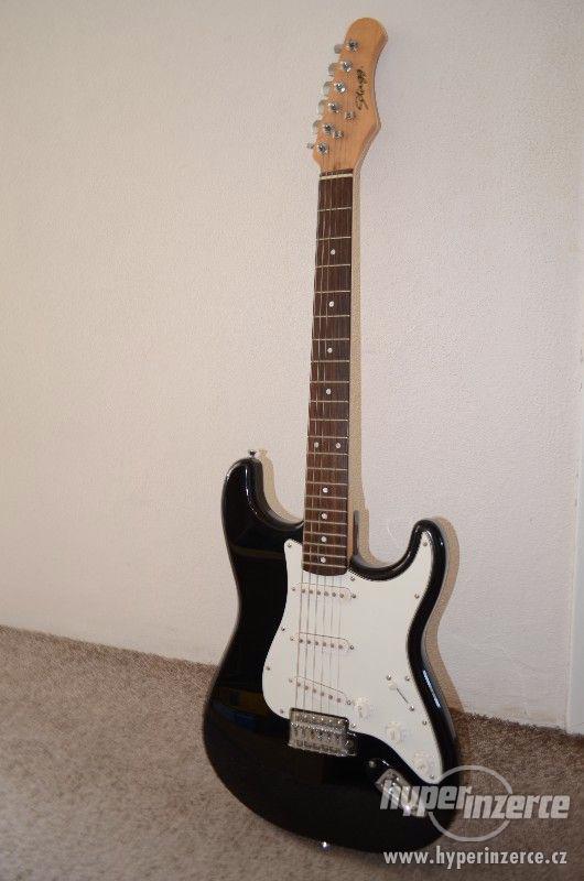 Elektrická kytara STAGG S300-BK - foto 1