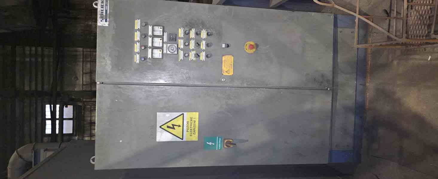 Závěsný tryskač 1600/2200 mm - foto 3