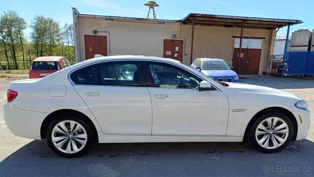 BMW Řada 5 2,0   528 I - foto 2