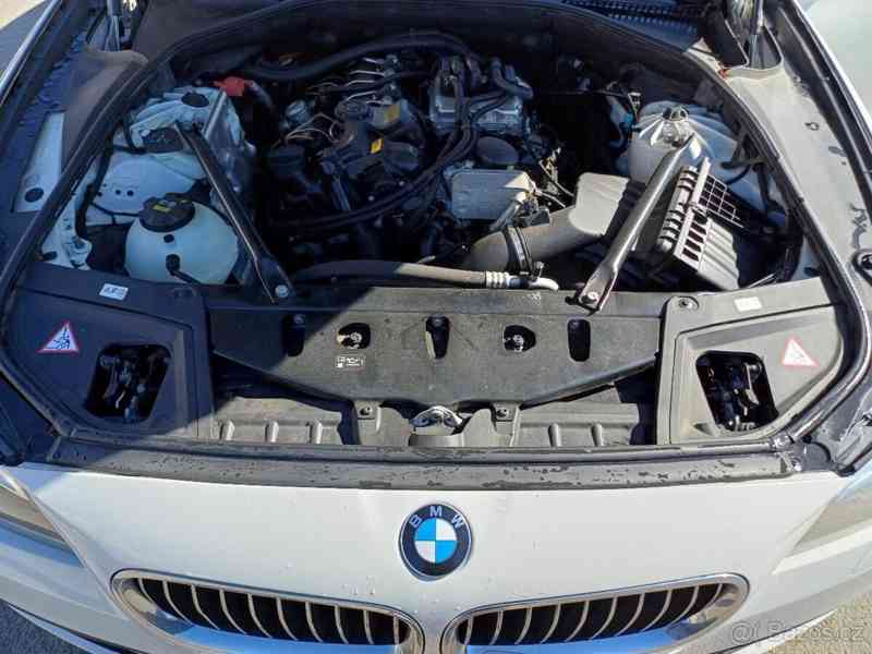 BMW Řada 5 2,0   528 I - foto 5