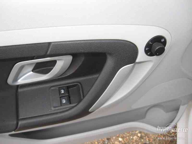 ŠKODA ROOMSTER PRAKTIK - foto 10