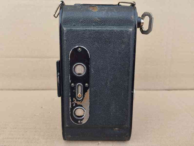 Starý krásný měchový fotoaparát BALDA  s pouzdrem - foto 9