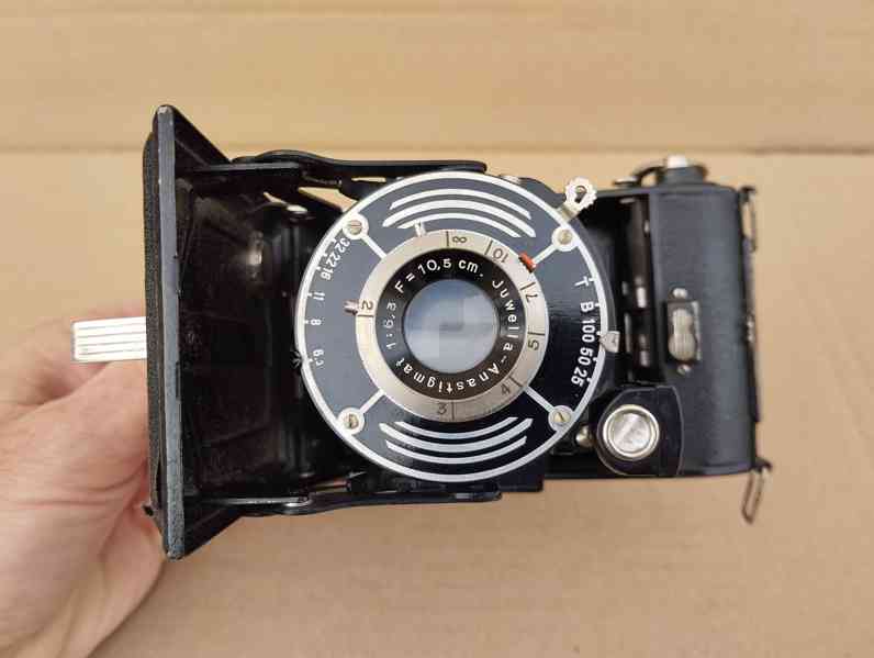 Starý krásný měchový fotoaparát BALDA  s pouzdrem - foto 13